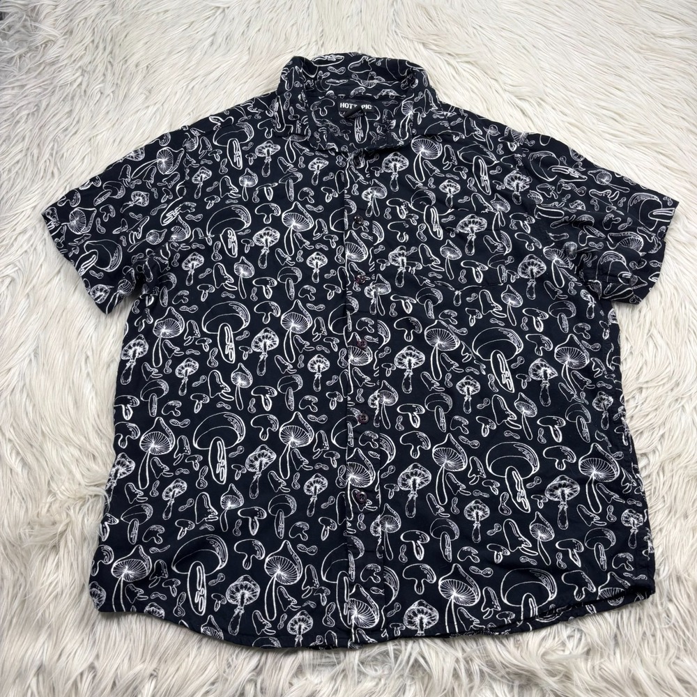 Hot Topic Men's M Black White Mushroom Print Button Front Shirt